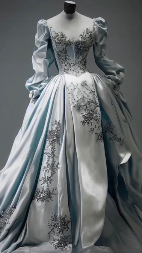 Acotar Winter Court, Winter Court, Old Fashion Dresses, Fantasy Dresses, Royal Dresses, Fantasy Gowns, Medieval Dress, Fantasy Dress, Historical Dresses