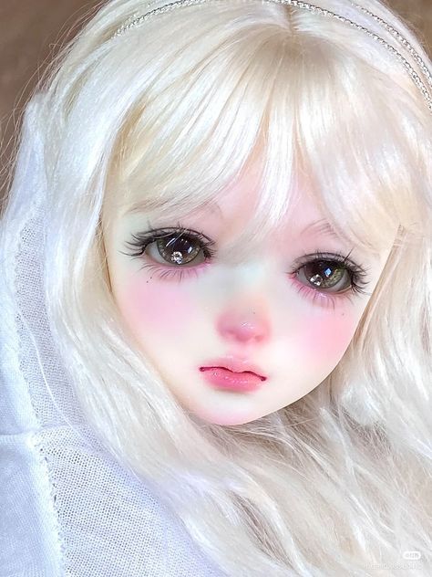 Ball Jointed Doll Makeup, Ball Jointed Doll Aesthetic, Doll Face Aesthetic, Bjd Doll Makeup, Ball Jointed Dolls Realistic, Porcelain Dolls Beautiful, Doll Core Aesthetic, Doll Makeup Aesthetic, Clay Bjd