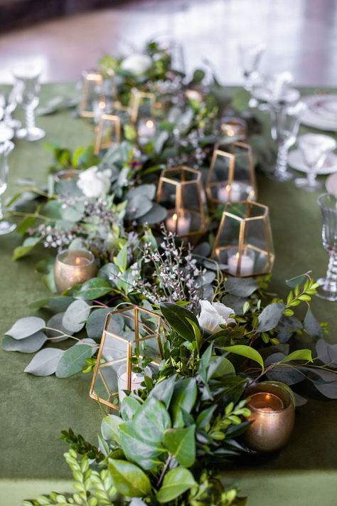 Forest Table Decorations, Modern Industrial Wedding Decor, Foliage Wedding Table, Gold Colour Palette, Forest Green Wedding, Industrial Wedding Decor, Green Gold Weddings, Long Table Wedding, Modern Warehouse