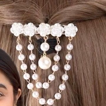 Instagram Diy, Flower Beads, Diy Hair Accessories, Diy Hair, Diy Hairstyles, Beaded Flowers, Diy Fashion, Alligator, Link In Bio