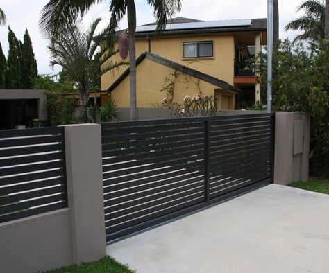 Grill Doors, House Front Gate, Pagar Modern, Tor Design, Garden Construction, House Fence, Sloped Yard, Modern Fence Design, House Fence Design