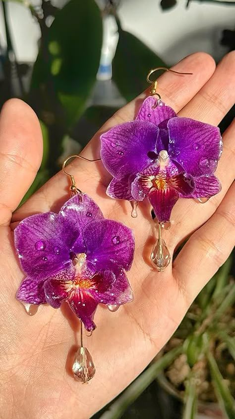 Orchid Earrings Flower, Resin Flower Earrings, Orchid Accessories, Orchid Aesthetic, Flower Petal Earrings, Resin Flower Jewelry, Botanical Fashion, Cute Promise Rings, Orchid Jewelry