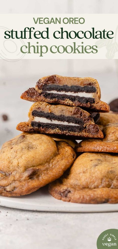 Take dessert to the next level with these super decadent oreo-stuffed chocolate chip cookies. They are so simple to make and can be baked in either the oven or air-fryer to give them a crispy on the outside and soft on the inside texture. #vegan #cookies #dessert #sweetsimplevegan #simplerecipe #vegandessert #stuffedcookies #vegancookies Healthy Vegan Cookies, Vegan Oatmeal Cookies, Stuffed Chocolate Chip Cookies, Oreo Stuffed Chocolate Chip Cookies, Campfire Desserts, Birth Recovery, Kitchen Tricks, Vegan Cookie, Vegan Cookies Recipes