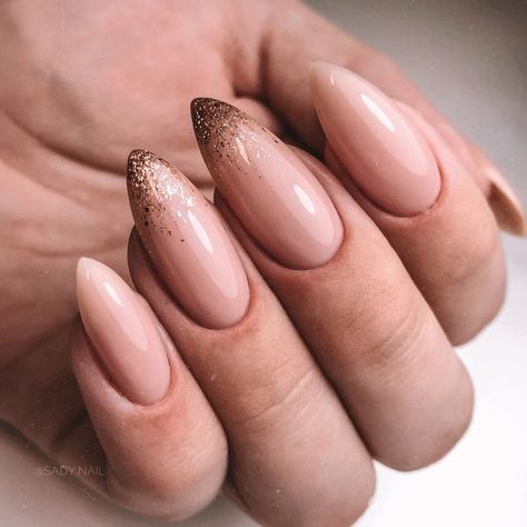 Sharp Glitter Nails, Boho Chic Nails Designs, Long Sharp Nails, Sparkling Nails, Taupe Nails, Sharp Nails, Short Almond Nails, Manicure Nail Designs, Almond Nails Designs