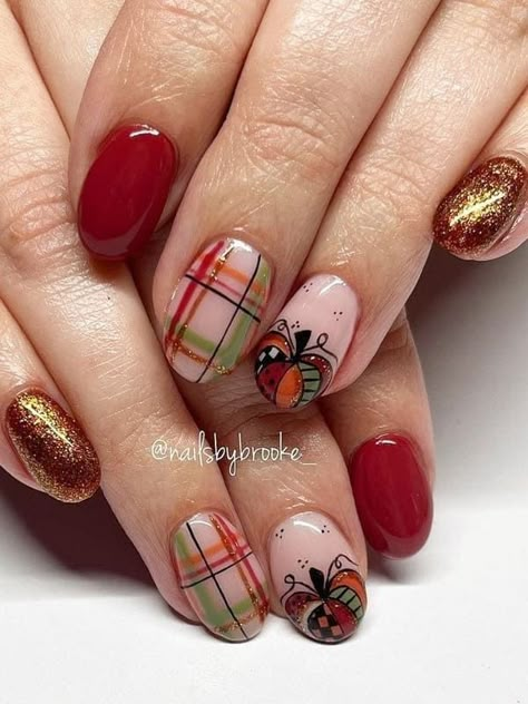 Fall 2023 Nail Designs, Fall Gnome Nail Art, Fall Gnome Nail Designs, Thanksgiving Gnome Nails, Fall Gnome Nails, Novemember Nails, Rockabilly Nails, Holidays Nails, Mom Nails