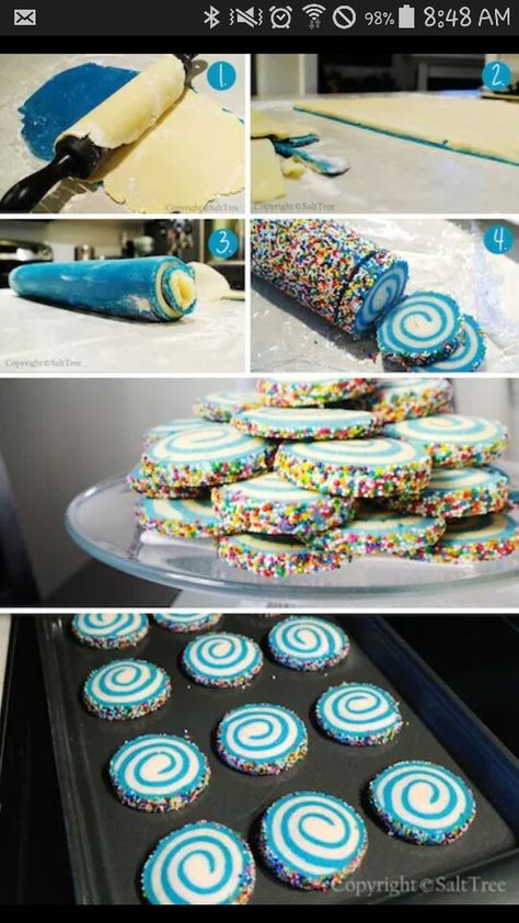 Blue swirl sugar cookies Colorful Dessert Recipes, Vegan Dough, Moana Cookies, Swirl Sugar Cookies, Sprinkles Cookies, Refrigerator Cookies, Swirl Cookies, Te Fiti, Coconut Dessert