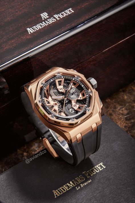 Ap Royal Oak Rose Gold, Ap Watch, American Gangster, Royal Oak Offshore Chronograph, Ap Royal Oak, Audemars Piguet Royal Oak Offshore, Fancy Watches, Stylish Men Casual, Amazing Watches