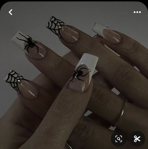 Simple Small Nails Designs, Simple Square Halloween Nails, Spider French Tip Nails, Short Spiderweb Nails, Short Square Acrylic Nails Halloween, Almond Nails Designs Dark, Spooky Season Nails Acrylic, Halloween Acrylic Nail Ideas, Halloween Nails Acrylic Square