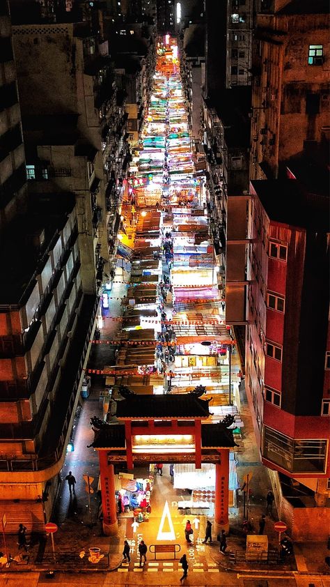 Temple Street Night Market, Chinese Temple, Hong Kong Travel, Tourist Trap, Street Market, Night Market, World Pictures, Macau, Beautiful Photo