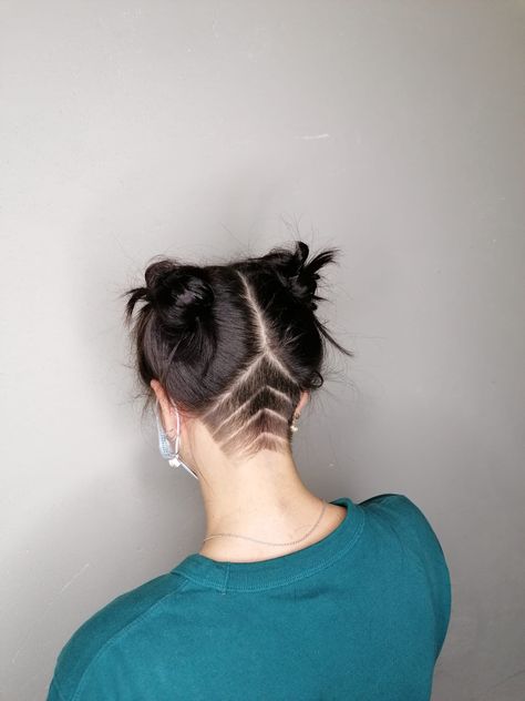 Undercut With Pattern, Pattern Undercut, Undercut Art, Undercut Pattern, Undercut Ideas, Grown Out Pixie, Shorthair Hairstyles, Hair Stuff, Summer Hair