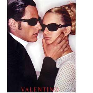 A man grabbing a woman's face forcefully and digging his fingers into her cheeks is not romantic or sexy, it's violent Ideal Man, Body Image, Ad Campaign, Eye Black, Vintage Advertisements, Square Sunglasses Men, Mens Sunglasses, Sunglasses, Human