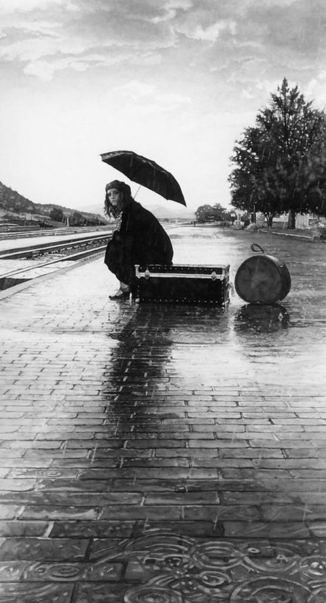 I Love Rain, Love Rain, Black And White Photograph, U Bahn, Singing In The Rain, Walking In The Rain, Rainy Night, Rain Photography, Dancing In The Rain