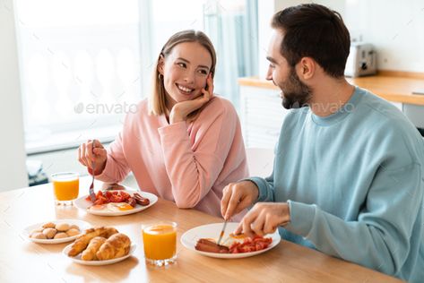 Couple Eating Together, Guidance Prayer, Couple Eating, Happy Portrait, Spells Love, 200 Calorie, Love Prayer, Reunited Love, Bring Back Lost Lover