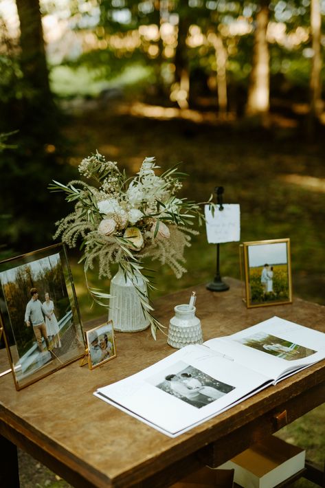 Table Bouquet Wedding, Wedding Photo Guest Book Table, Sign In Table Wedding Ideas, Picture Table At Wedding, Reception Picture Display, Guest Book Area Wedding, Photos For Wedding Display, Photo Decoration Wedding, Entry Table Wedding Decor