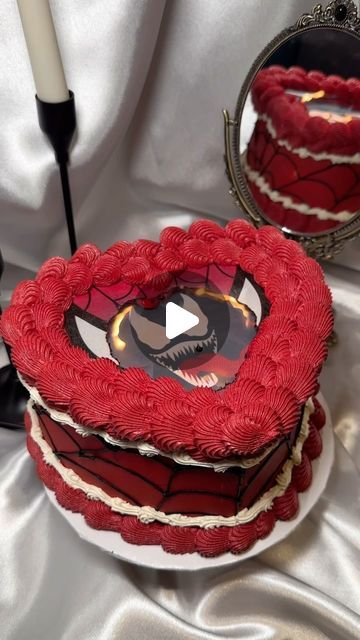 burnaway cakes on Instagram: "been wanting to do a spidey heart cake.. here’s my version with a twist 💀 #spiderman #venom #burnawaycake" Spiderverse Cake Ideas, Spiderman Birthday Party Cake, Venom Cake, Spidey Cake, Spiderman Birthday Cake, Spiderman Venom, Candy Birthday Cakes, Candy Birthday, Spiderman Art Sketch