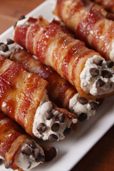 Bacon Dessert Recipes, Bacon Desserts, Bacon Treats, Bacon Dishes, Cannoli Recipe, Italian Recipes Dessert, Bacon Appetizers, Best Bacon, Jalapeno Poppers