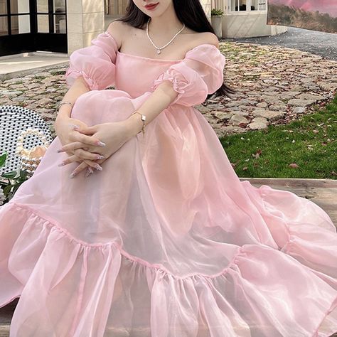 Prom Dresses Cottagecore, Pink Fairy Dress, Prom Dress Y2k, Vintage Princess Dress, Princess Dress Pink, Milkmaid Dress, Fotografi Vintage, Pink Fairy, Dress Cottagecore