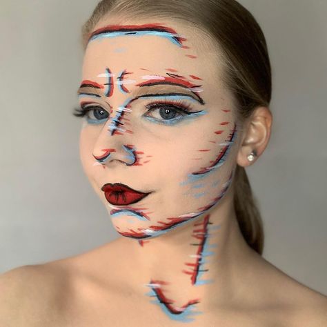 Amelia Hugill on Instagram: “There has been a glitch in the system 🟦🟥 #mediamakeup #digitalmakeup #glitchmakeup #maybellinesuperstayfoundation #maybellineconcealer…” Glitch Makeup Looks, Glitch Outfit, Glitch Makeup, Maybelline Superstay Foundation, Rave Fit, Maybelline Concealer, Media Makeup, Bored Board, Glitch Effect