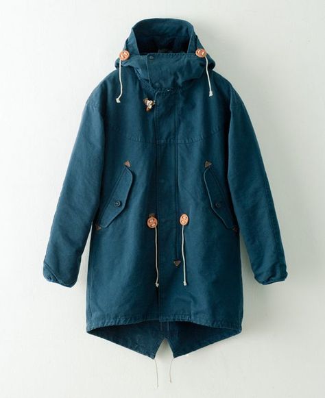 denim and workwear Raincoat Outfit, Raincoats For Women, Hooded Parka, Waterproof Jacket, Shibori, Cute Fashion, Iceland, Parka, Style Me