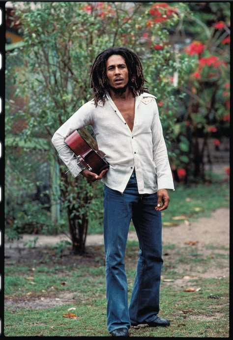 A new oral history shows just how much of his story is up for grabs. Bob Marley Print, Image Bob Marley, Jacob Miller, Bob Marley Poster, Bob Marley Songs, Marley Family, Bob Marley Legend, Bob Marley Music, Bob Marley Pictures