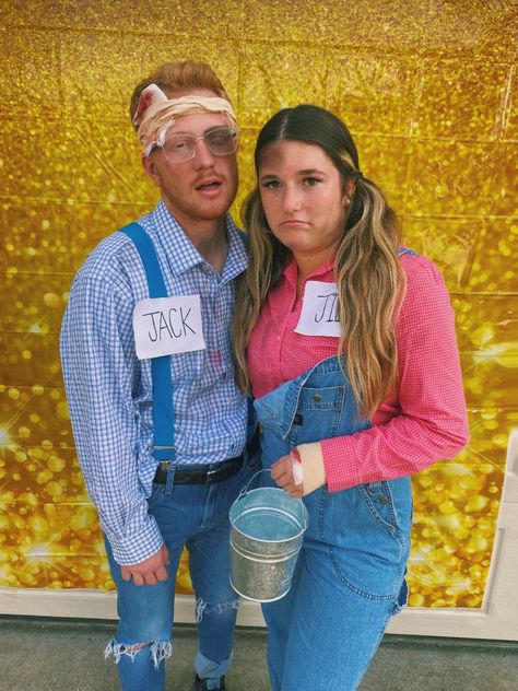 Jack and Jill Jack And Jill Costume, British Fancy Dress, Halloween Couple Costume, Costume Couple, Halloween Couple, Fun Halloween Food, Couple Costume, Diy Costumes Kids, Celtic Culture