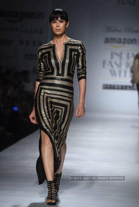 Malini Ramani showcases her creations at #AIFWAW17 Malini Ramani, Indian Show, Jawaharlal Nehru, India Fashion Week, Amazon India, Model Walks, Exotic Fashion, India Fashion, Indian Style