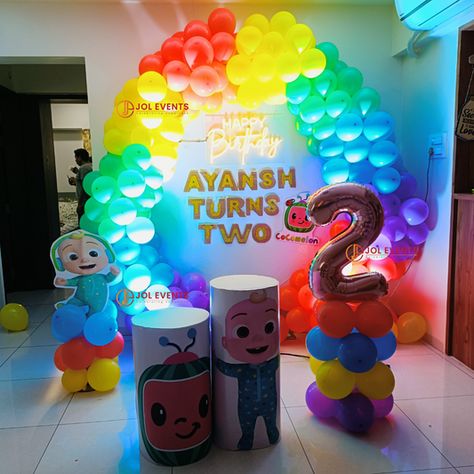 cocomelon balloons decor Cocomelon Birthday Theme Decoration, Cocomelon Decoration, Cocomelon Birthday Theme, Theme Balloon Decoration, Cocomelon Theme, Happy Birthday 2, Romantic Room Decoration, Birthday Theme Decoration, Balloon Ceiling