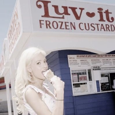 Lana Vinyl, Lizzy Grant Summer, Born To Die Summer, Aesthetic 60s, Trailer Park Princess, Americana Summer, Coney Island Baby, Americana Aesthetic, Holly Madison