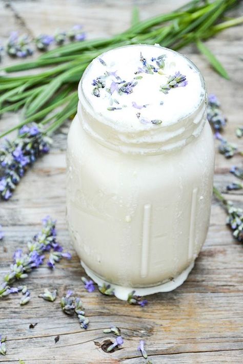 Milkshake Photography, Boozy Milkshake Recipes, Boozy Milkshakes, Boozy Milkshake, Culinary Lavender, Chocolate Milkshake, Milkshake Recipes, Milk Shakes, Lavender Soap