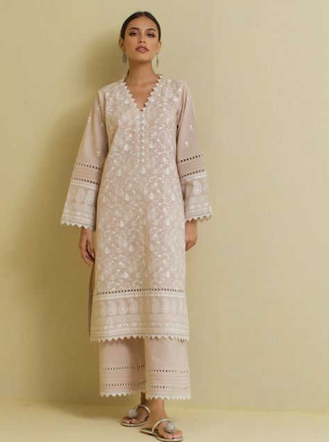 Pakistani Chikankari Suits, Chicken Kari Suits Design, Chickenkari Suits, Pakistani Kurti Designs, Chicken Kari, Stitching Designs, Navratri Festival, Ladies Suit, Chikankari Suits