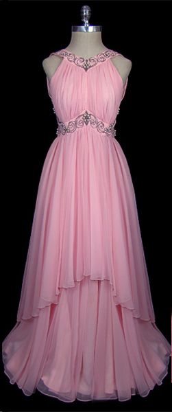 Pink Vintage Dress Chiffon Ball Gown, Fashion 1960s, Chiffon Evening Dresses, Vintage Gowns, Creation Couture, 1960s Fashion, Moda Vintage, Gorgeous Gowns, Mode Vintage