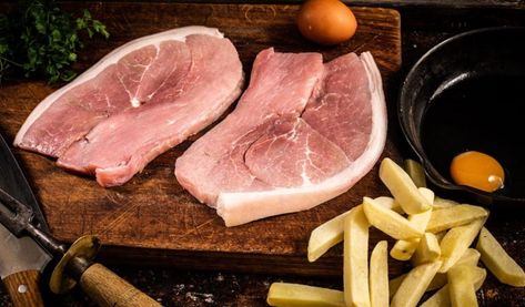 What’s the best way to cook a gammon steak? | The Devon Daily Gammon Dinner Ideas, Gammon Steak Recipes, Gammon Roast Dinner, Gammon Cooked In Coke, Baked Gammon, How To Cook Gammon, Gammon Steak, Steak On Stove, Roast Gammon