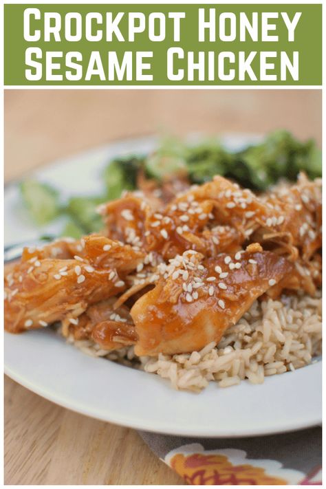 Slow Cooker Honey Sesame Chicken - Chinese takeout inspired chicken in a sweet and spicy honey sesame sauce. Cooked in just 4 hours in the slow cooker. Sesame Chicken Slow Cooker, Honey Sesame Sauce, Slow Cooker Short Ribs, Sesame Chicken Crockpot, Chicken Crock Pot Recipes, Grilled Pineapple Chicken, Healthy Chicken Casserole, Moist Turkey, Chicken Crock Pot