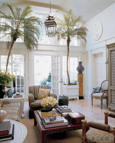 Inside Michael S. Smith’s Home - ELLE DECOR Caribbean Bedroom, West Indies Decor, British West Indies Style, West Indies Style, Traditional Chic, British Colonial Decor, Colonial Interior, Colonial Design, British Colonial Style