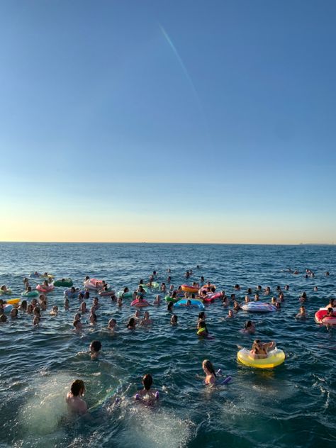 Lake Michigan Chicago Aesthetic, Chicago Beach Aesthetic, Chicago College Aesthetic, Chicago Summer Aesthetic, Lake Michigan Aesthetic, American Summer Aesthetic, Summer Swimming Aesthetic, Chicago In Summer, Summer City Aesthetic