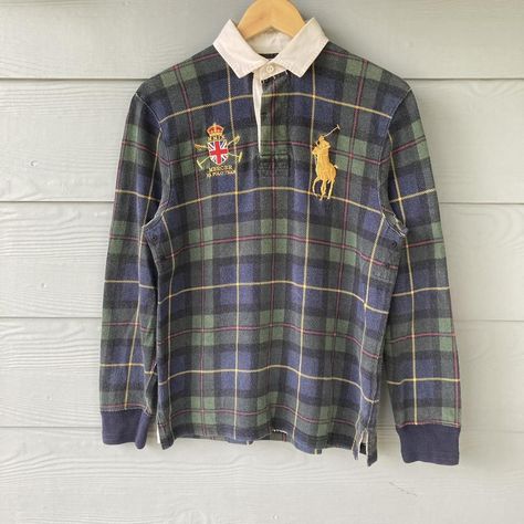 TAG BRAND : Polo by Ralph Lauren  SIZE ON TAG : ... - Depop Polo Ralph Lauren Outfits, Turtle Neck Sweatshirt, Crewneck Streetwear, Team Green, Polo Team, Ralph Lauren Fall, Street Fashion Men Streetwear, Public Holiday, Grey Crewneck