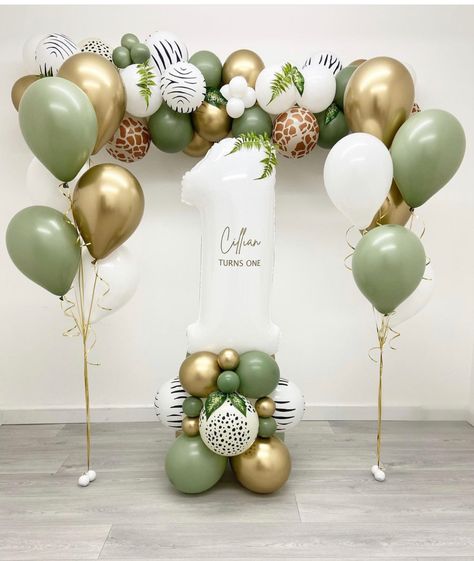 Picture Birthday Decorations, First Birthday Ballons Decoration Ideas, Birthday Theme For 2 Year Boy, First Birthday Boy Balloons, Wild One Birthday Party Balloons, Safari Bday Party Ideas, Simple Birthday Balloon Decorations, Wild One Balloons, Wild 1 Birthday Party Boy