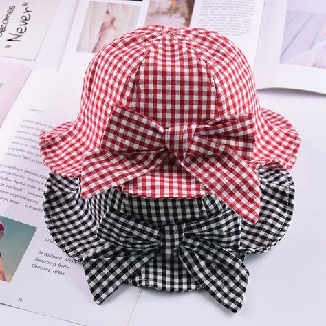 Sewing For Baby, Pola Topi, Baby Hat Sizes, Beret Pattern, Sewing Hats, Outdoor Hat, Cotton Bucket Hat, Sewing To Sell