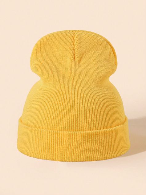 Solid Color Simple Knit HatI discovered amazing products on SHEIN.com, come check them out! Simple Knit Hat, Brimless Hat, Color Minimalist, Minimalist Men, Beanie Hats For Women, Vintage Bohemian Style, Winter Knit Hats, Women's Beanie, Casual Hat