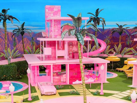 Petition · Mattel, Please Produce a Movie-Accurate Barbie Dreamhouse for Collectors! · Change.org Dream House Movie, Kaufmann House, Barbie Home, Barbie Land, Barbie Houses, Barbie 2023, The Barbie Movie, Gingerbread House Ideas, Barbie The Movie