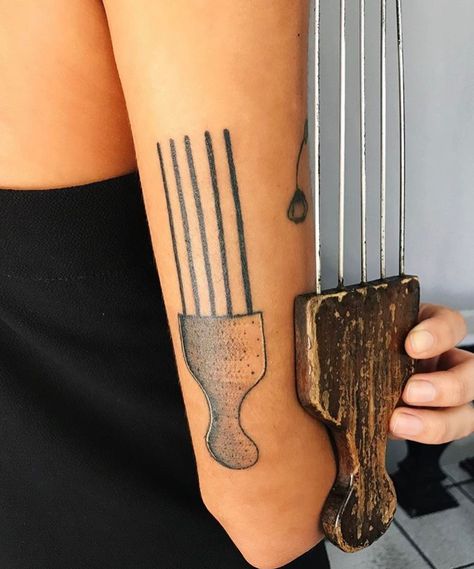 Afro Pick Tattoo, Afro Americana Tattoo, People Tattoos, Afro Tattoo, Black People Tattoos, Americana Tattoo, Afro Pick, Tiny Tats, Cross Tattoo Designs