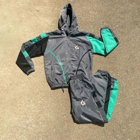 Welcome 🤗 to LamsiSports Product name:- Custom Nylon Waterproof Outdoor Camping Sports Casual Wear Windbreaker Jacket Tracksuit for Men. Material:- Polymide spandex,100% polyester, spandex,polyester / bamboo fibre / spandex or your sample fabric. Design:- OEM or ODM are Welcome• Printing system:- Printing,Embroidery,Heat Transfer etc. Zipper:- SBS, Normal standard or custom. Sample:- 7/10 days sample order lead time Available in:- Customize Colours Customize Logo ... Waterproof Outdoor, Lead Time, Windbreaker Jacket, Outdoor Camping, Heat Transfer, Polyester Spandex, Custom Color, 10 Days, Fabric Design