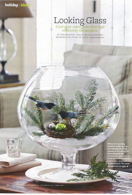 Karin Lidbeck: The Looking Glass Holiday Centerpiece Jul Diy, Glass Vases Centerpieces, Deco Nature, Glass Centerpieces, Holiday Centerpieces, Vase Centerpieces, Noel Christmas, Fish Bowl, Christmas Centerpieces