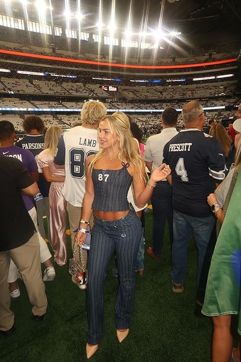 Cavinder Twins's Amazon Page - Game Day Outfits Nfl Wives Game Day Outfit, Rams Game Day Outfit, Baseball Game Day Outfit, Asu Game Day Outfit, Cowboys Game Day Outfit, Super Bowl Outfits, Cavinder Twins, Lsu Outfits, Nfl Wives