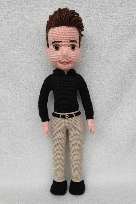 Are you searching a unique special gift for your loved ones or friends? Best choise is personalized custom portrait doll. Such gift will be memorable and different from others. Small copy of child, woman, man that look like them. Best gift for couples for their special dates. #personalizeddoll #portraitdoll #lookalikedoll #customdoll #crochetcoupledoll #customizabledoll #minimedoll #uniquedollgift #personalizedgift #crochetedmandoll #crochetedwomandoll #specialgift #uniquegift Crochet Man Doll Free Pattern, Crochet Male Doll, Amigurumi Faces, Personalized Crochet, Best Gifts For Couples, Man Doll, Couples Doll, Crochet Men, Personalized Dolls