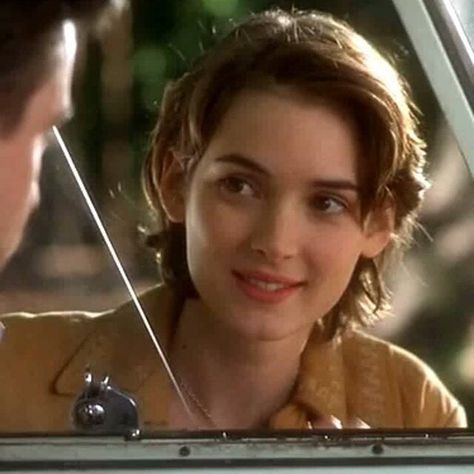 Winona Ryder Hair, Winona Forever, Really Short Hair, Hair Inspiration Short, Haircut Inspiration, Winona Ryder, Short Hair Haircuts, Hair Reference, New Haircuts