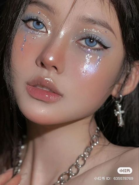 Chinese Makeup, Rave Makeup, Smink Inspiration, Ethereal Makeup, Makijaż Smokey Eye, Fairy Makeup, Dope Makeup, Mermaid Makeup, Makeup Eye Looks