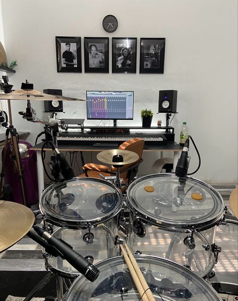 Drums, guitar & piano Funko Pop Display, Home Music Rooms, Music Rooms, Rockstar Aesthetic, Music Studio Room, Home Recording Studio, Pop Display, Studio Room, Whiplash