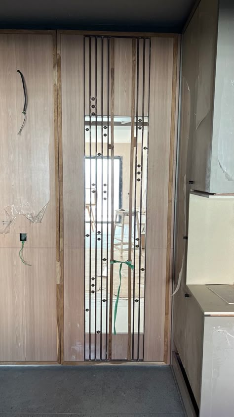 Jail Door Design, Metal Jali, Safety Doors, Jali Door, Jalli Design, Wardrobe Pattern, Main Entry Door, Foyer Wall, Glass Door Design