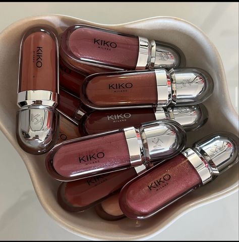 Kiko Lipstick, Makeup Kiko, Lip Gloss Cosmetics, Gloss Labial, Fancy Makeup, Kiko Milano, Makeup Items, It Gets Better, Makati